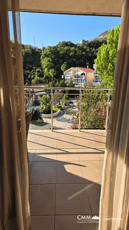 Pržno’da 2 yatak odalı daire — 64 m²